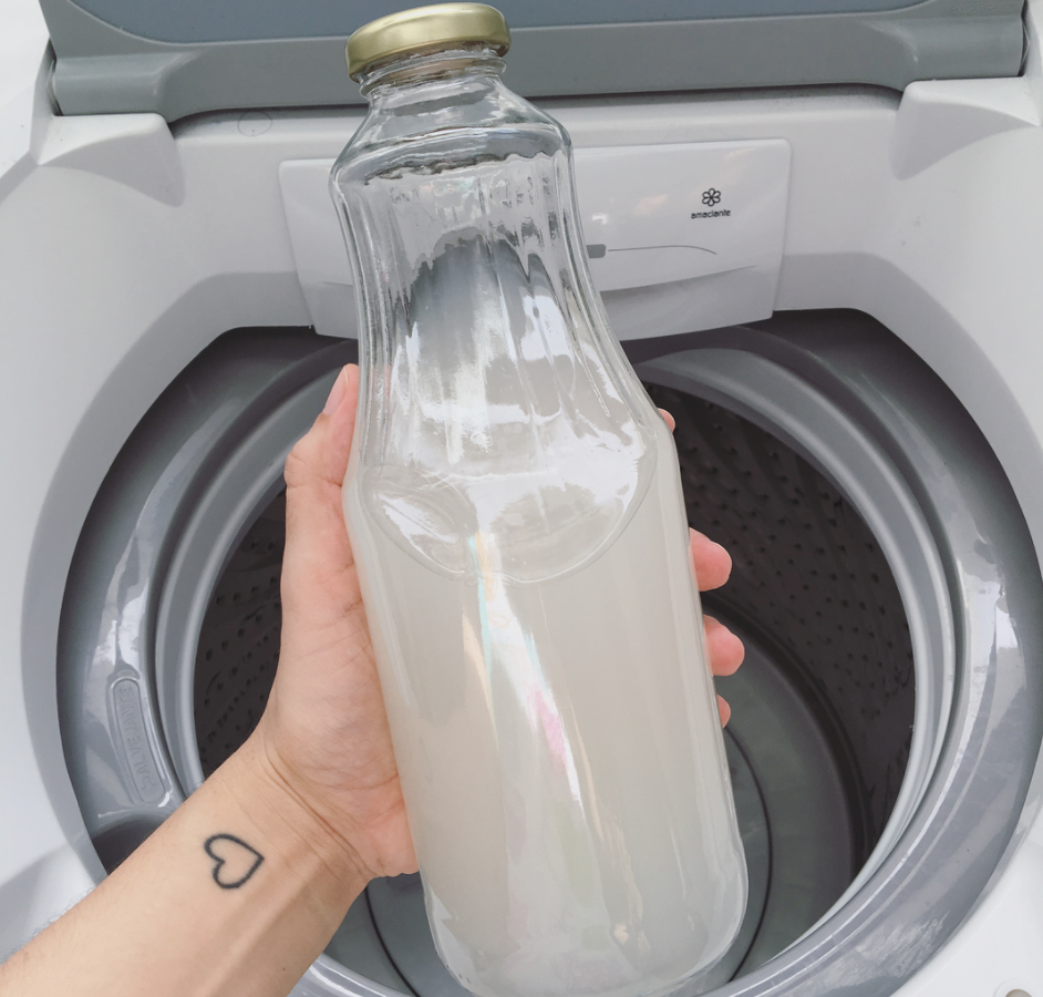 sabão líquido para lavar roupas