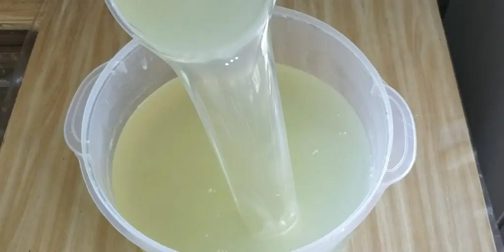 detergente em gel concentrado