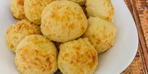 pão de tapioca com queijo