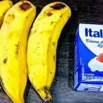 sorvete de bananas maduras