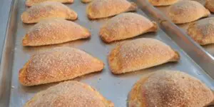 pastel assado de forno