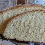 Pão caseiro de milho e erva-doce