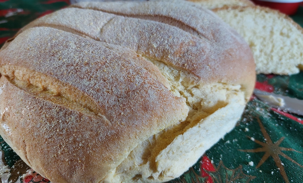 Pão de milho com erva-doce