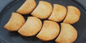 pastel crocante de pão