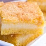 bolho de milho com queijo