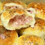 pãezinhos recheados de calabresa com requeijão
