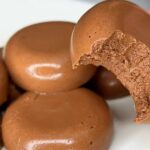 docinho gelado de chocolate
